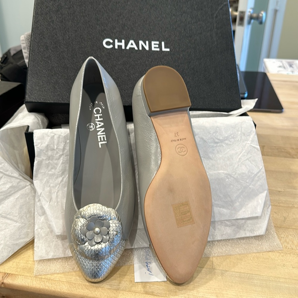 New — Never Wore CHANEL ballet flats.